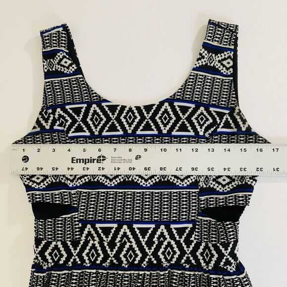 Sweet Storm Maxi Dress Women M Black White Abstract Cutout Southwestern Vacation - Picture 8 of 11